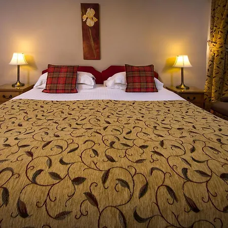 Alhambra Court Hotel