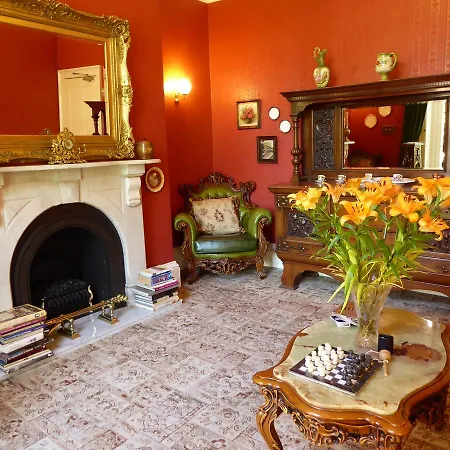 Otel Alhambra Court 4*