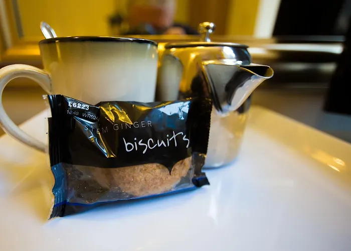 Hotel Alhambra Court York