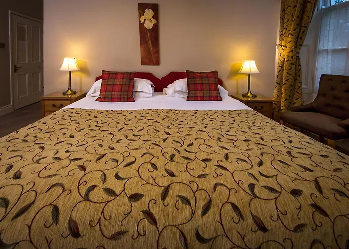 Alhambra Court Hotel